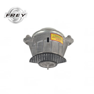 W204 W212 C204 Mercedes Benz Motor Takozu, 2042404217 Ön Motor Motor Takozu