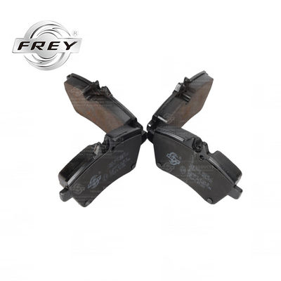 Frey Otomobil Parçaları Mercedes Benz W169 W245 Ön Fren Balatası Seti OEM 1694200320 Araba Yedek Parçaları