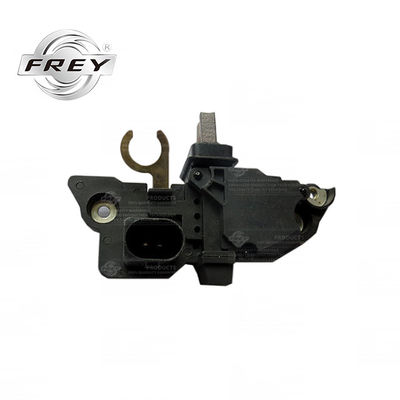 Alternatör Regülatörü Oto Elektrik Yedek Parçaları Mercedes W163 W203 için 0031542406