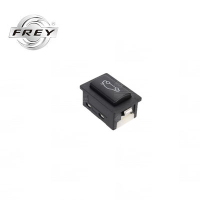 Kuyruk Kapısı Kilidini Araba Gövde Düğmesi 61319200316 BMW F10 F11 F20 F30 F35 F18 E84